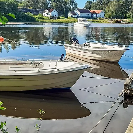 3 Bedroom In Holiday home *